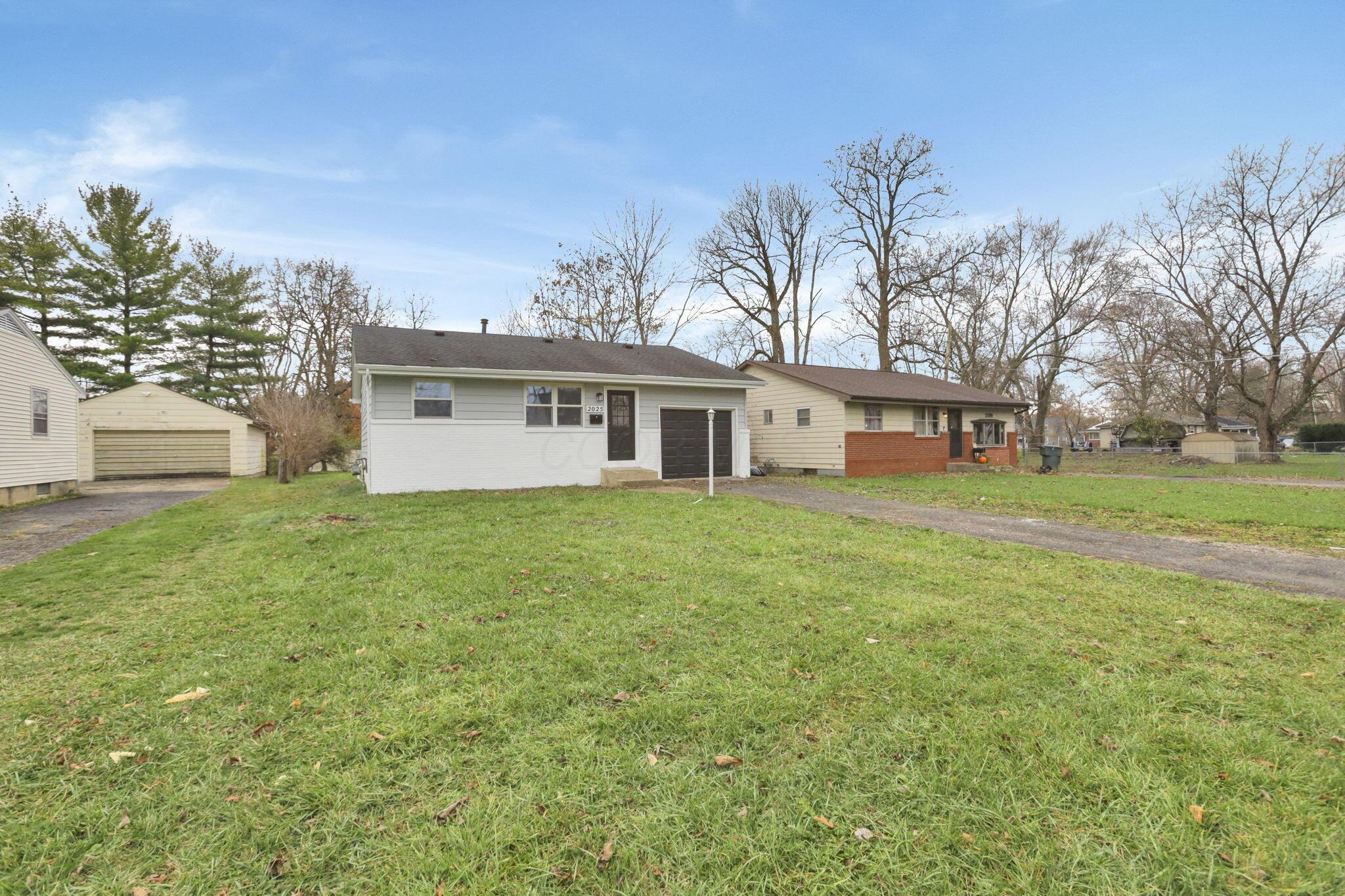 2025 Case Road Columbus, OH 43224 - Photo 31 of 33 11-web-or-mls-IMG_1592