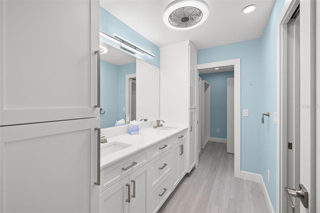 328 Boca Ciega Point Boulevard South St. Petersburg, FL 33708 - Photo 33 of 68