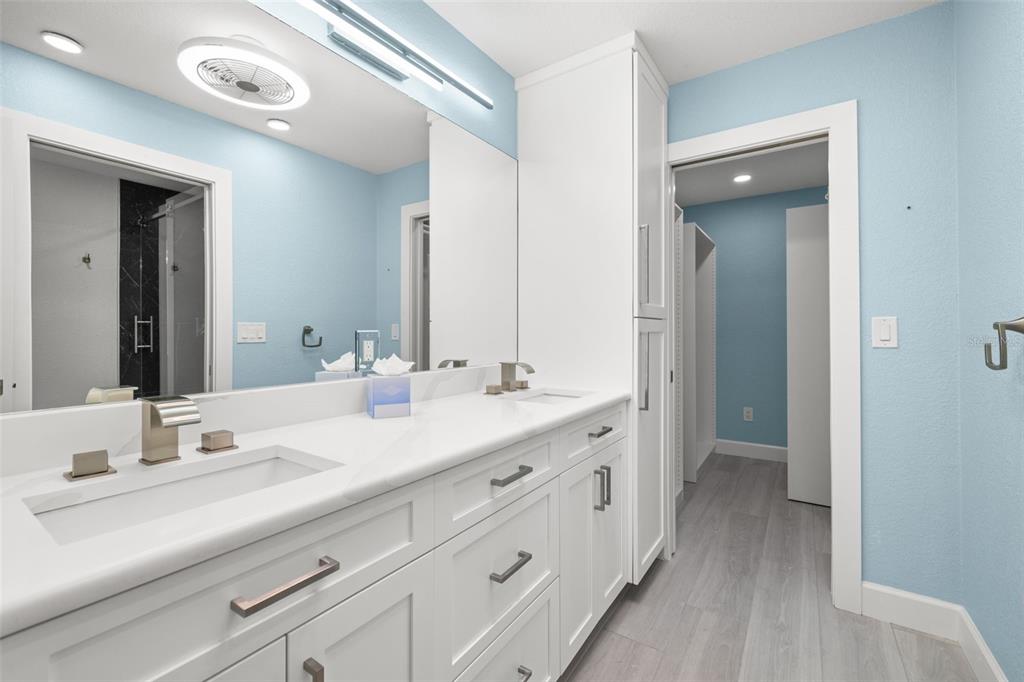 328 Boca Ciega Point Boulevard South St. Petersburg, FL 33708 - Photo 34 of 68