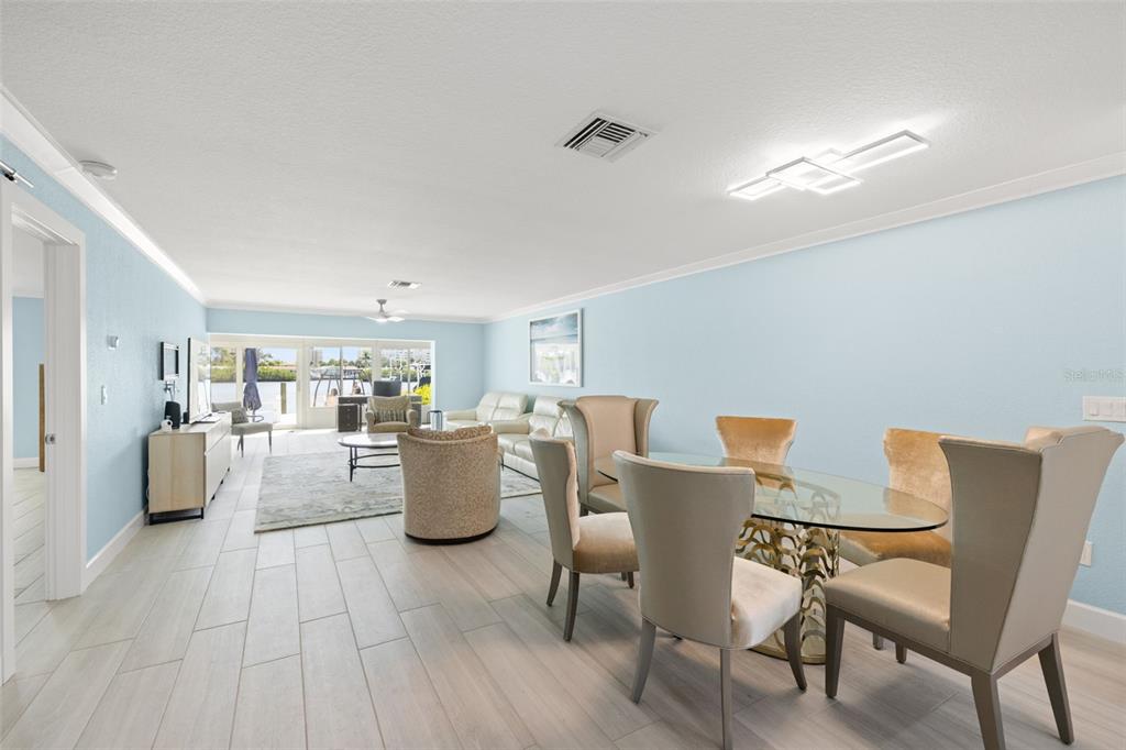 328 Boca Ciega Point Boulevard South St. Petersburg, FL 33708 - Photo 6 of 68