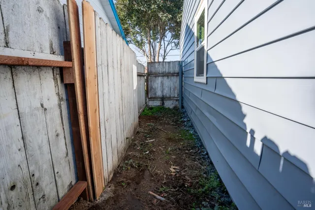 a view of a pathway of a house