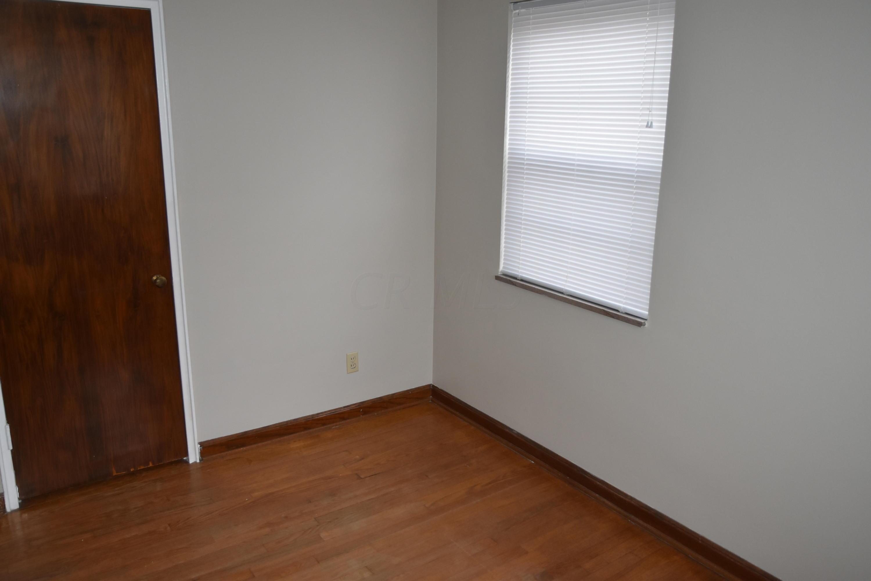 2098 Ridgeview Road, Unit A Columbus, OH 43221 - Photo 19 of 19