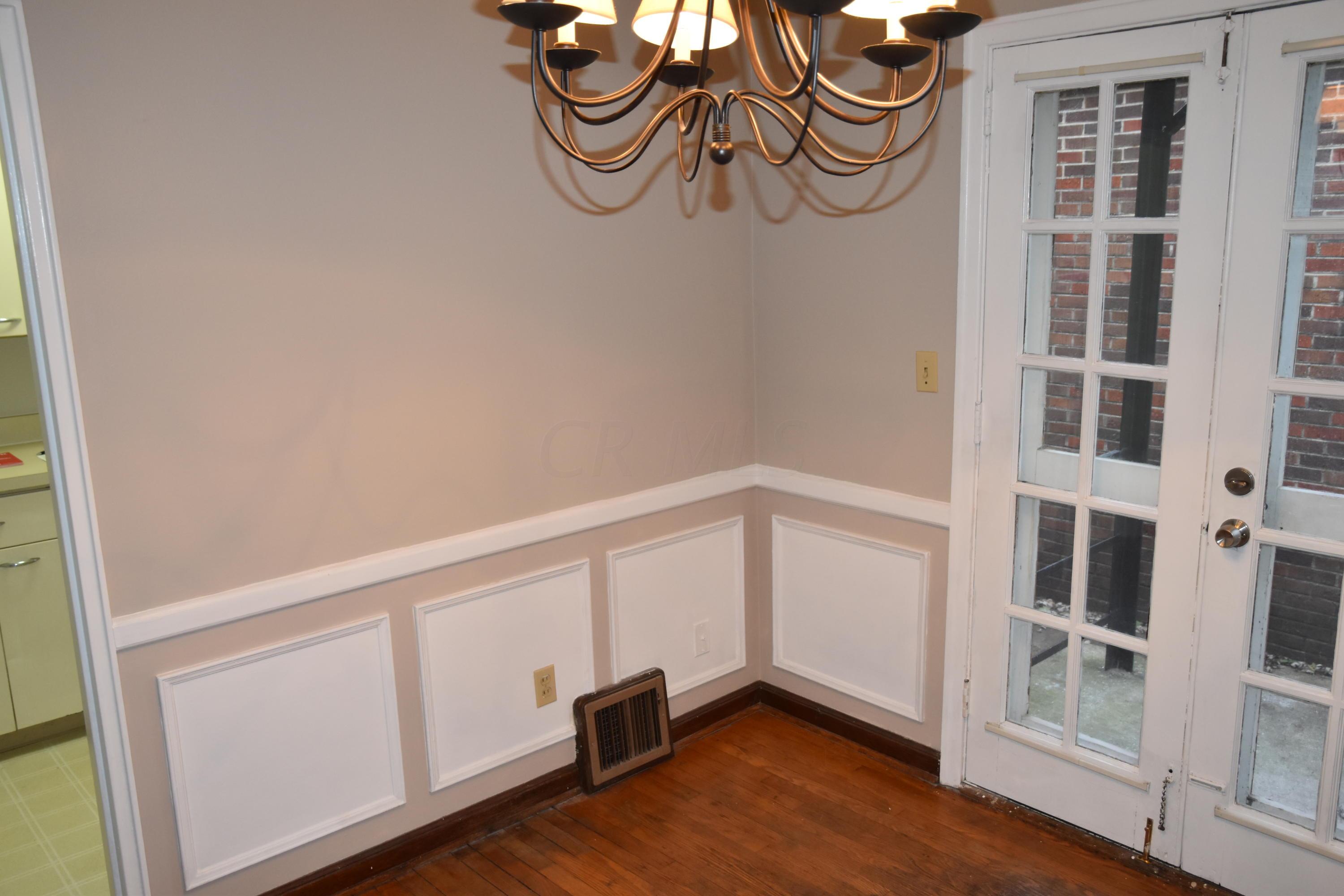 2098 Ridgeview Road, Unit A Columbus, OH 43221 - Photo 6 of 19