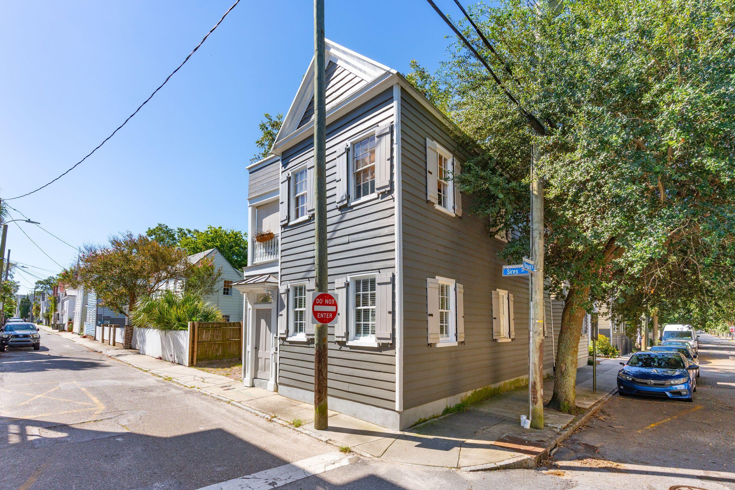 29 Sires Street, Unit A Charleston, SC 29403 - Photo 3 of 47 29SiresSt-KeenEyeMarketing-003