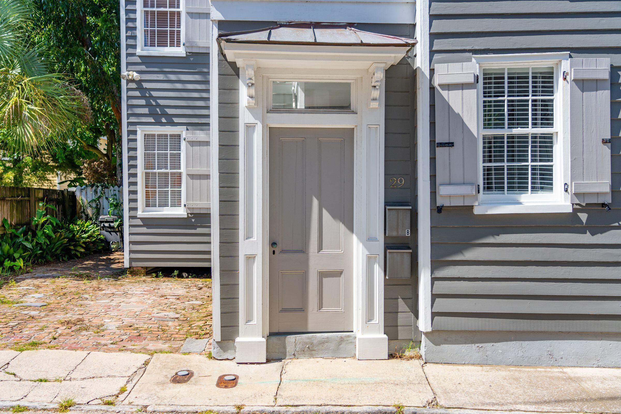 29 Sires Street, Unit A Charleston, SC 29403 - Photo 5 of 47 29SiresSt-KeenEyeMarketing-005