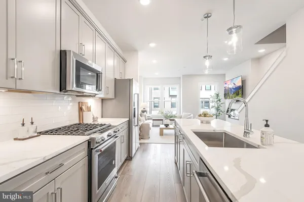 $4,500 | 12742 Verdant Way, Reston, VA 20191