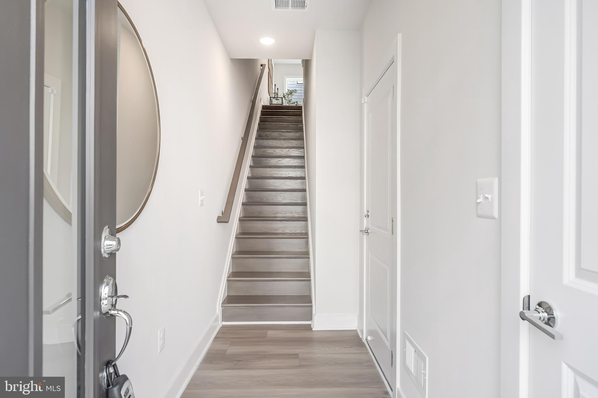 12742 Verdant Way Reston, VA 20191 - Photo 2 of 68
