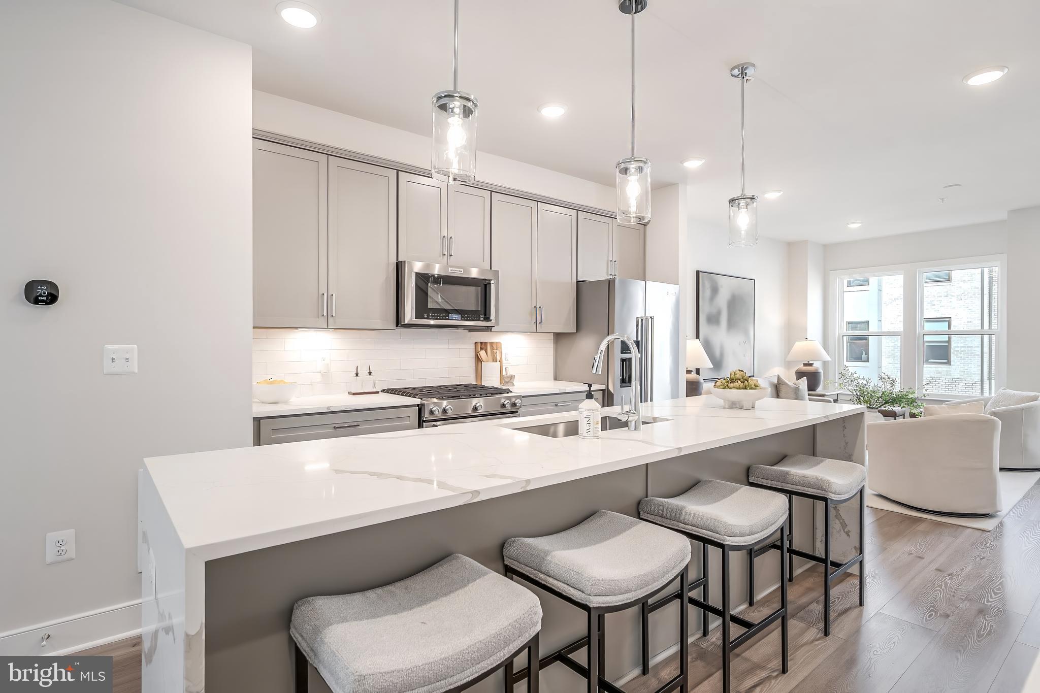 12742 Verdant Way Reston, VA 20191 - Photo 21 of 68