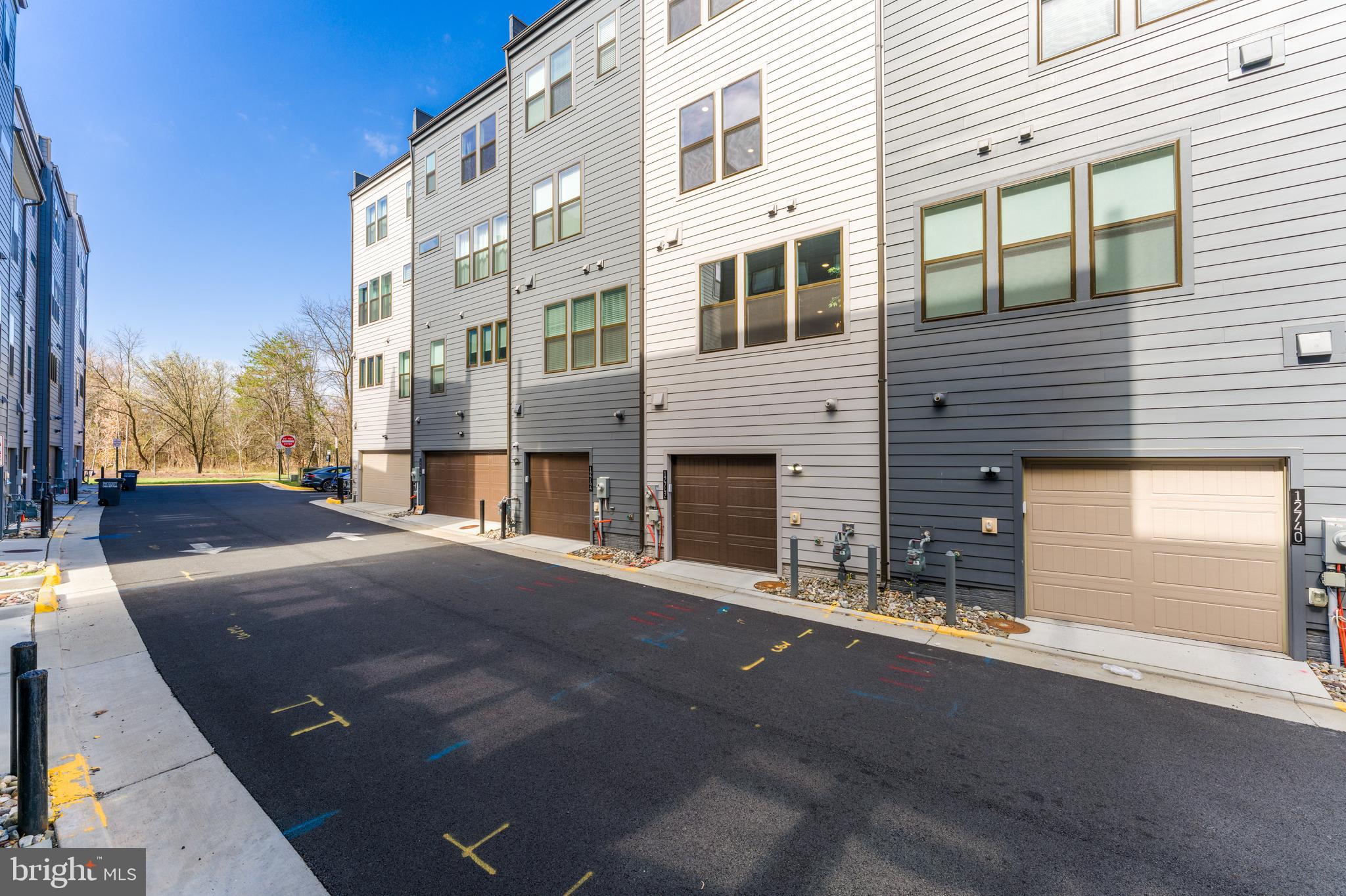 12742 Verdant Way Reston, VA 20191 - Photo 56 of 68