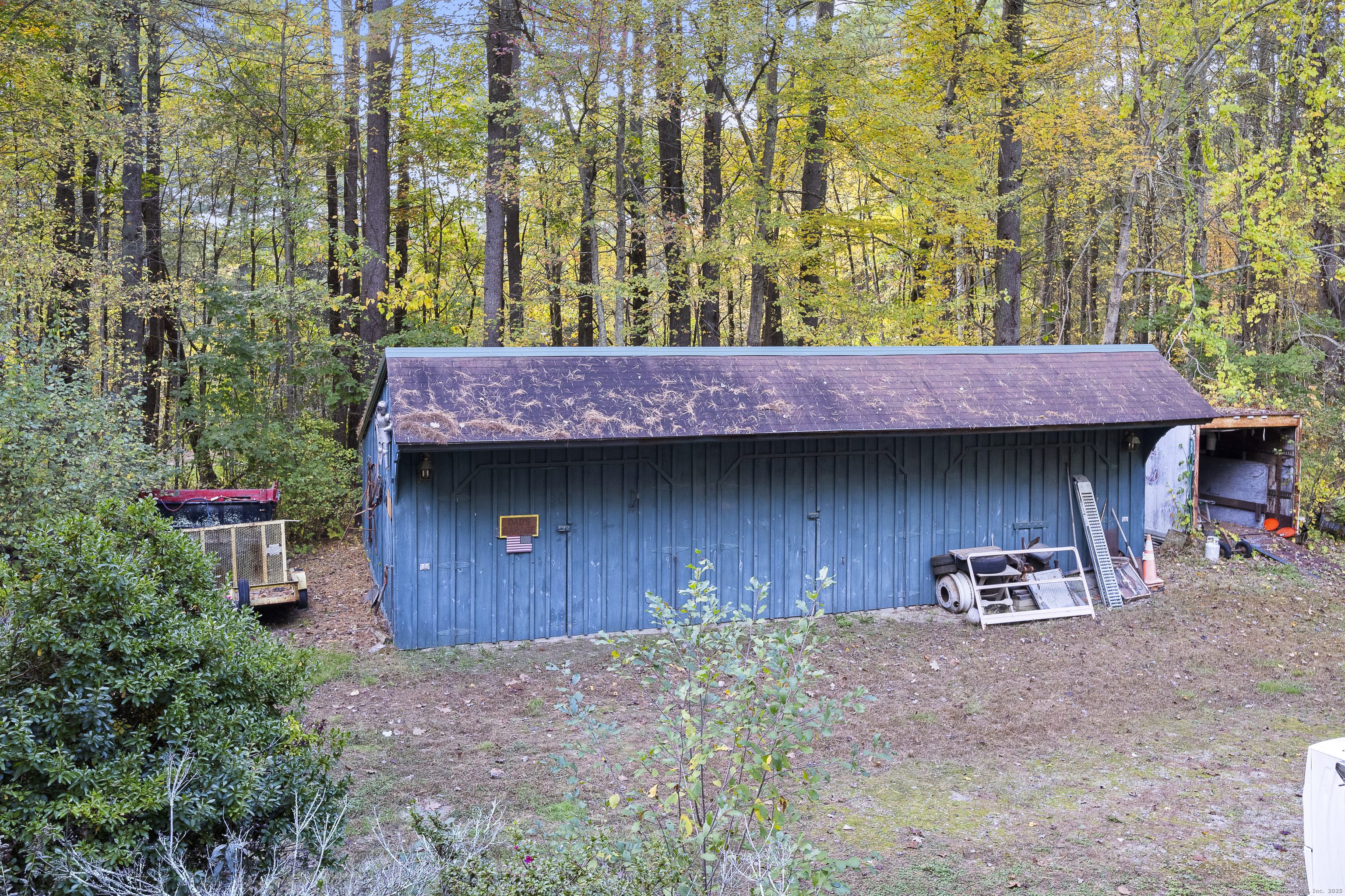 160 Munyan Road Putnam, CT 06260 - Photo 36 of 36 a front view of a house with garden