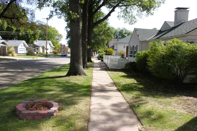 $199,000 | 304 South Washington S Wa 67042, El Dorado, KS 67042