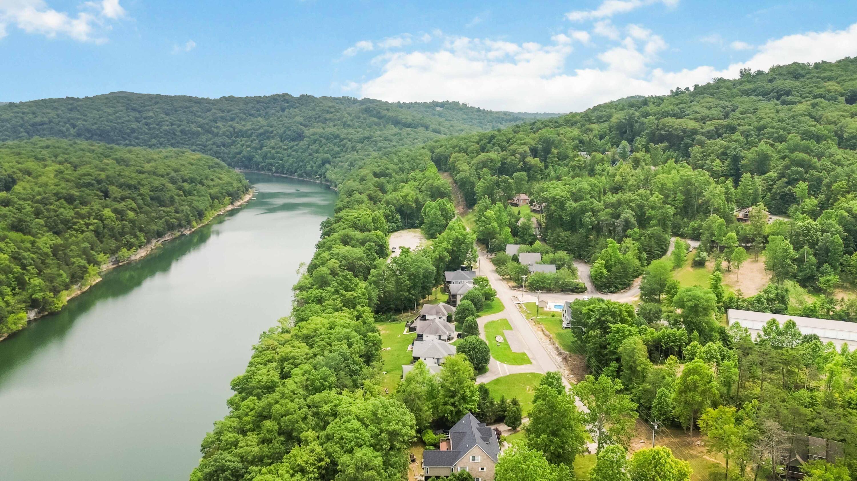 2394 Roberts Bend Road Burnside, KY 42519 - Photo 50 of 104 049