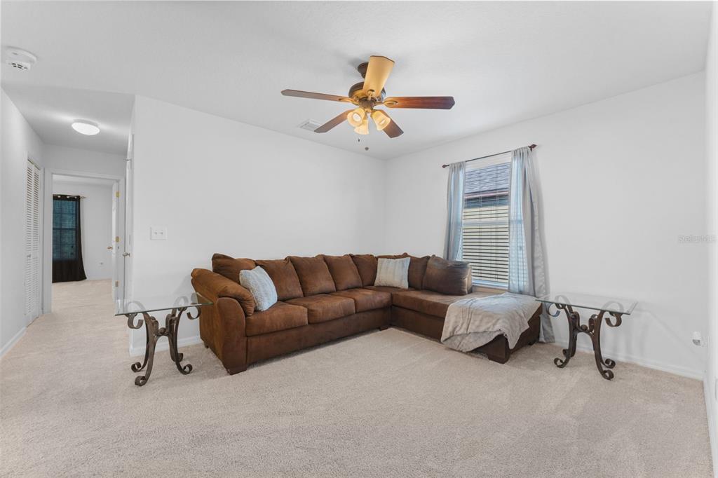 10257 Newminster Loop Ruskin, FL 33573 - Photo 19 of 52