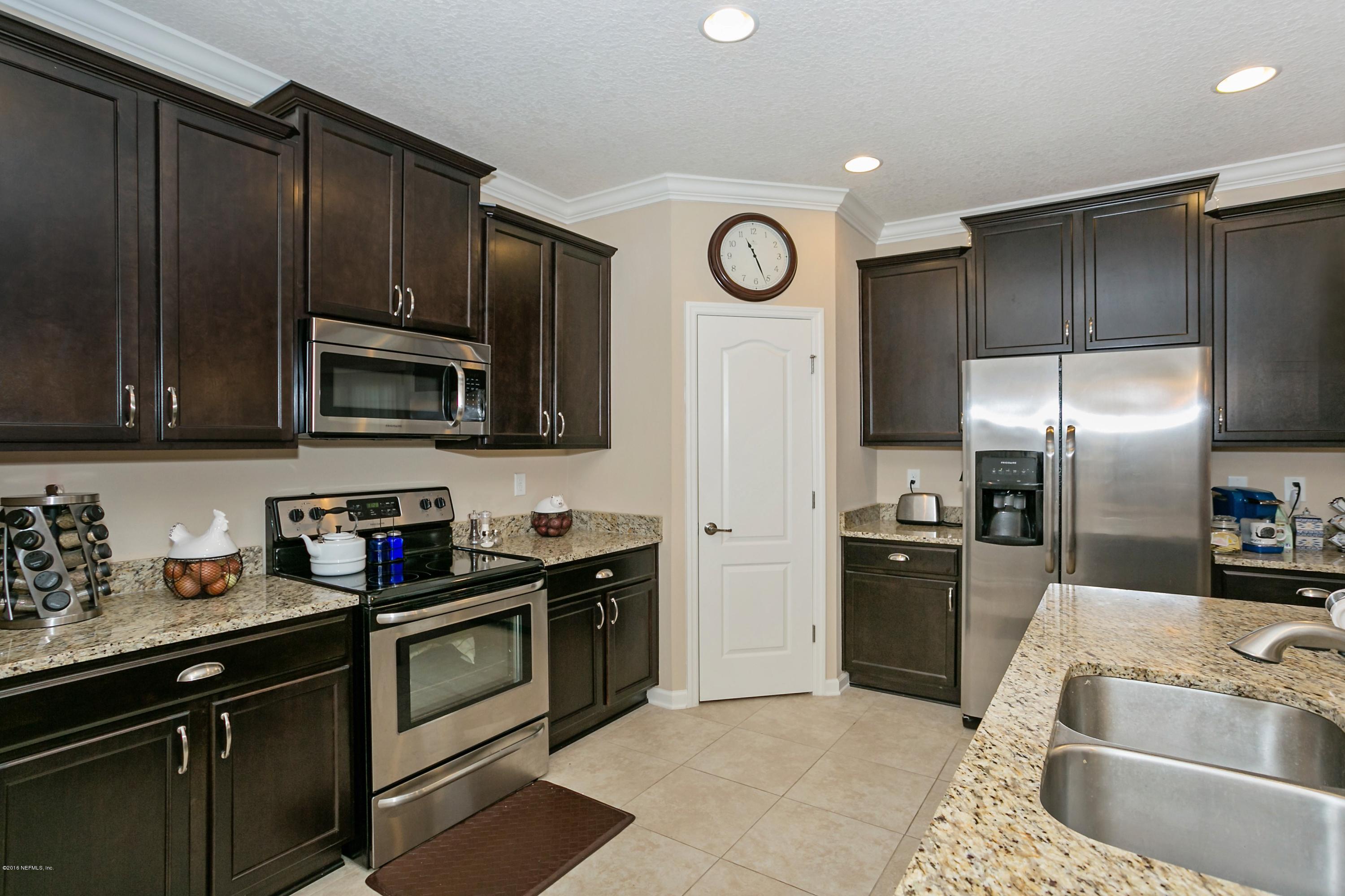 1178 Ballard Ridge Road Jacksonville, FL 32211 - Photo 8 of 22 010_Kitchen