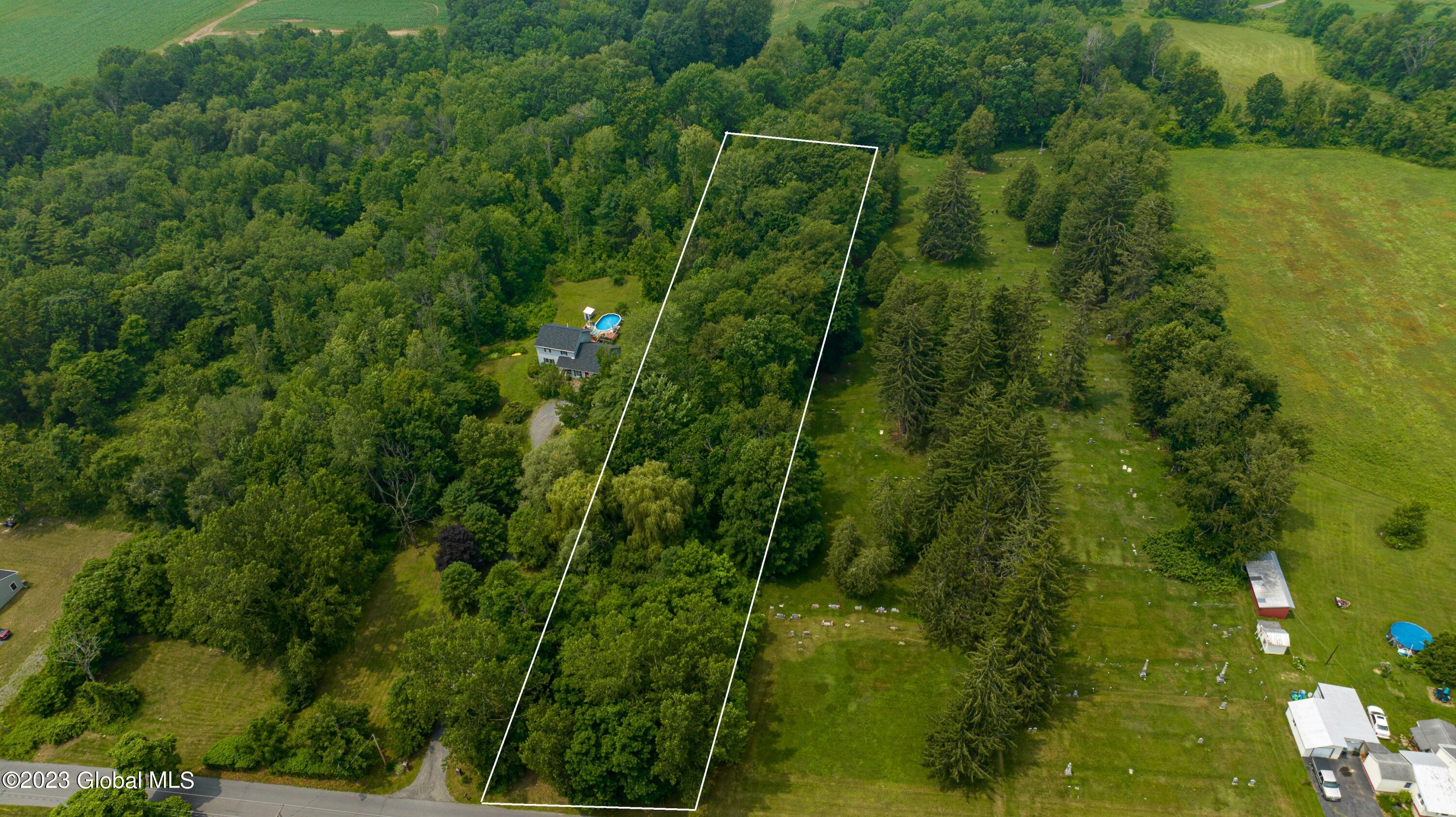153 Cemetery Road Victory, NY 12884 - Photo 6 of 21 1 (22)
