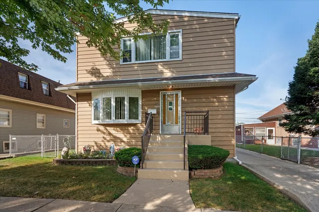 $499,000 | 1630 North 15th Avenue, Melrose Park, IL 60160