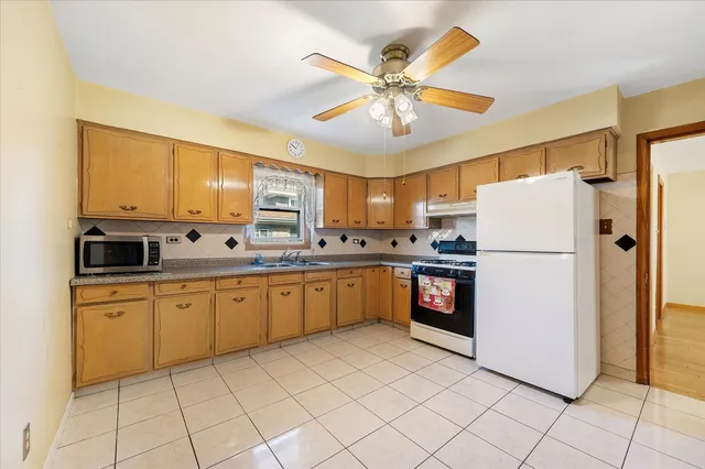 $499,000 | 1630 North 15th Avenue, Melrose Park, IL 60160