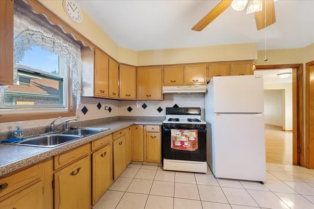 $499,000 | 1630 North 15th Avenue, Melrose Park, IL 60160