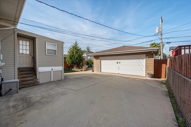 $499,000 | 1630 North 15th Avenue, Melrose Park, IL 60160