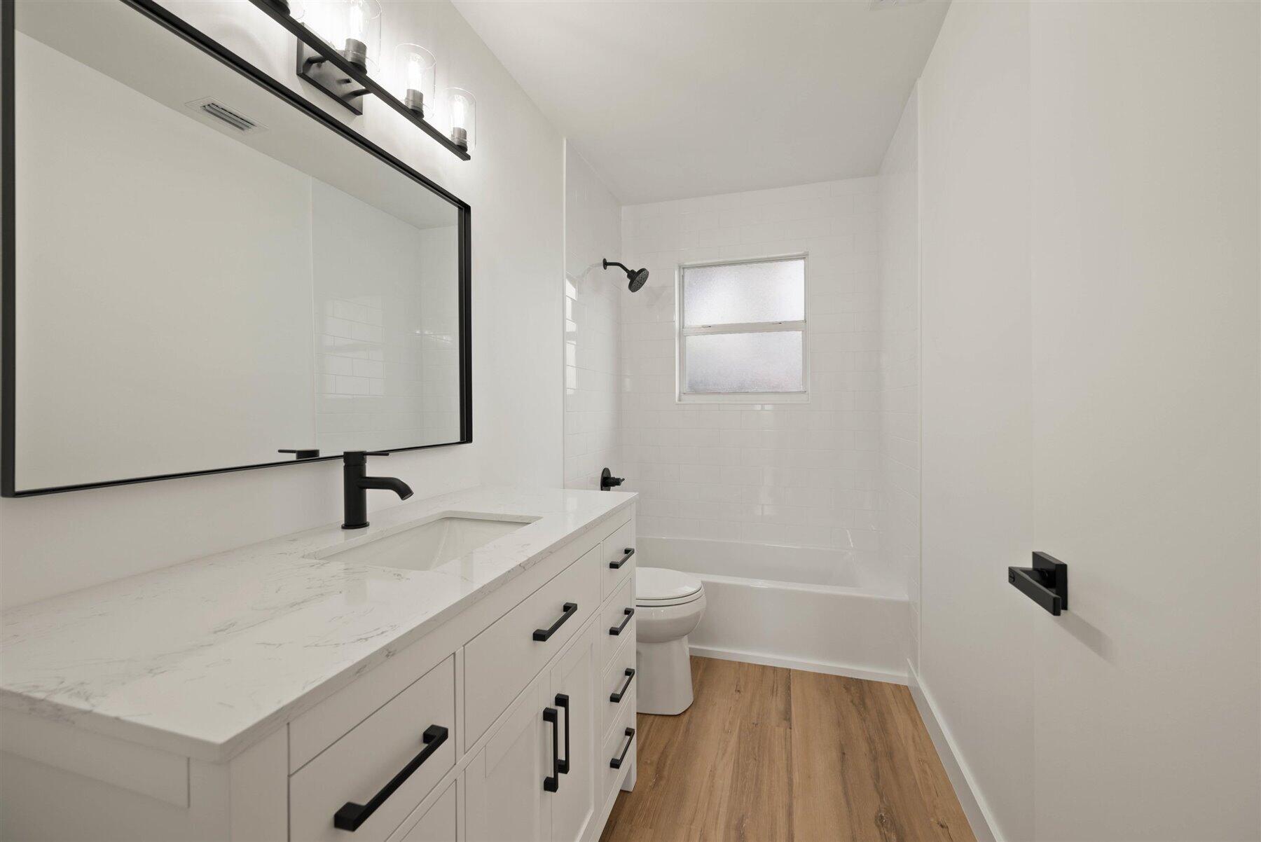 422 Pilgrim Road West Palm Beach, FL 33405 - Photo 31 of 44 26-DSC_5017