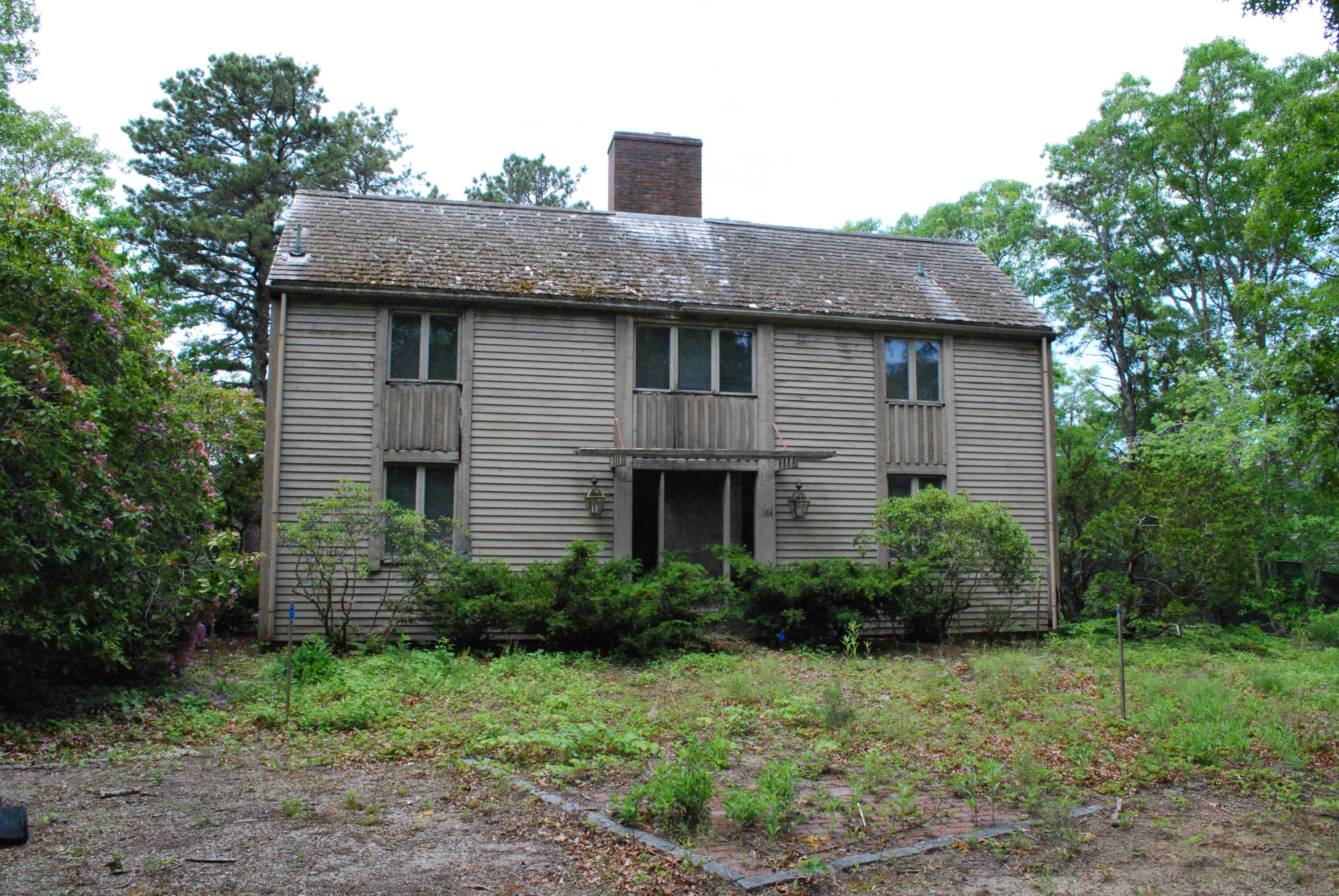 184 Fells Pond Road Mashpee, MA 02649 - Photo 2 of 10 mls1a
