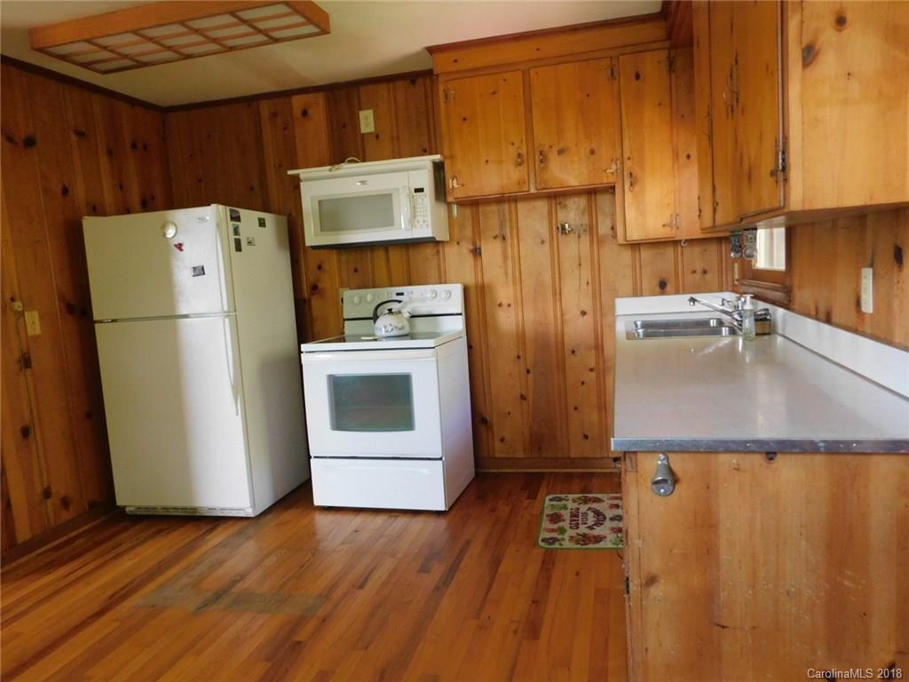 150 Atari Road, Unit 6 Waynesville, NC 28786 - Photo 8 of 22