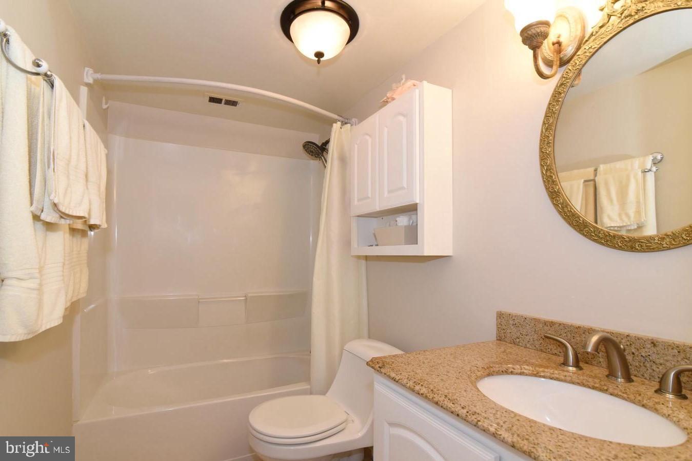 11613 Vantage Hill Road, Unit 2A Reston, VA 20190 - Photo 11 of 19 Gallery Image 11
