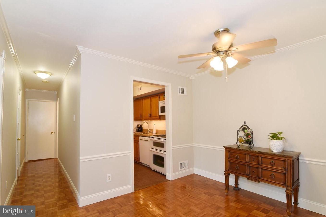 11613 Vantage Hill Road, Unit 2A Reston, VA 20190 - Photo 4 of 19 Gallery Image 4