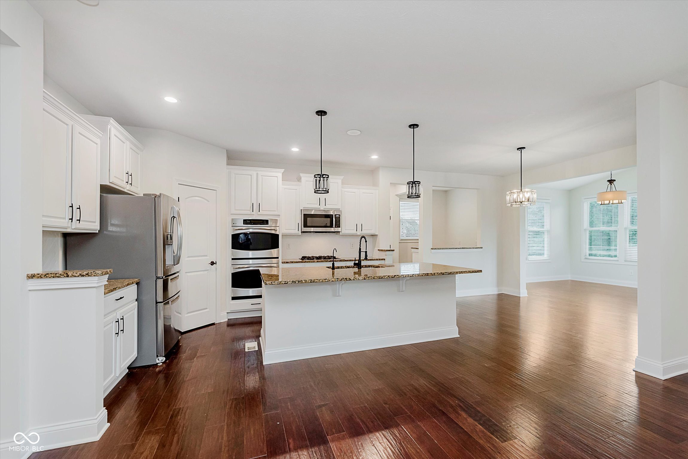 10264 Normandy Way Fishers, IN 46040 - Photo 10 of 39