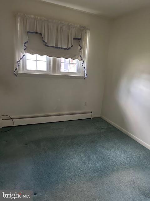355 George Street Hanover, PA 17331 - Photo 25 of 44 an empty room with a window