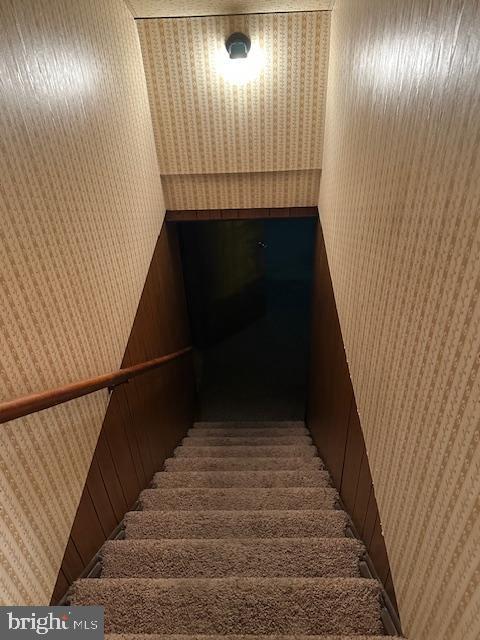 355 George Street Hanover, PA 17331 - Photo 30 of 44 a view of entryway