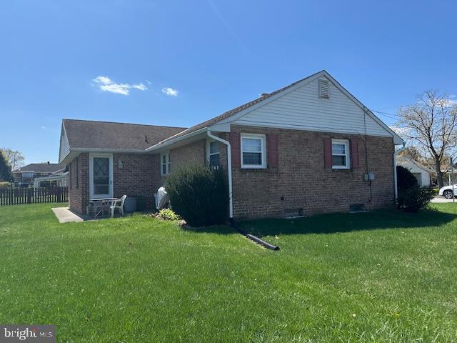 355 George Street Hanover, PA 17331 - Photo 4 of 44 a view of a house with a yard