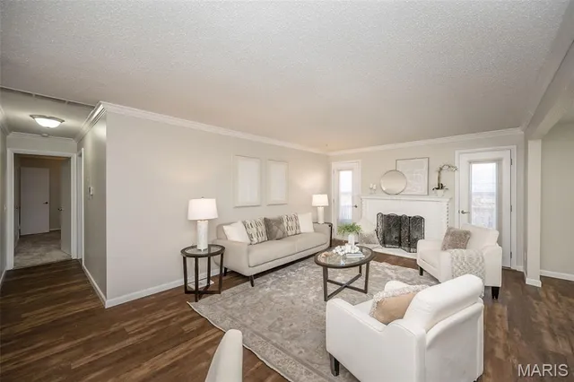 $134,000 | 10381 Oxford Hill Drive, Unit 22, St. Louis, MO 63146