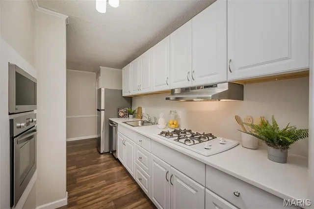 $134,000 | 10381 Oxford Hill Drive, Unit 22, St. Louis, MO 63146