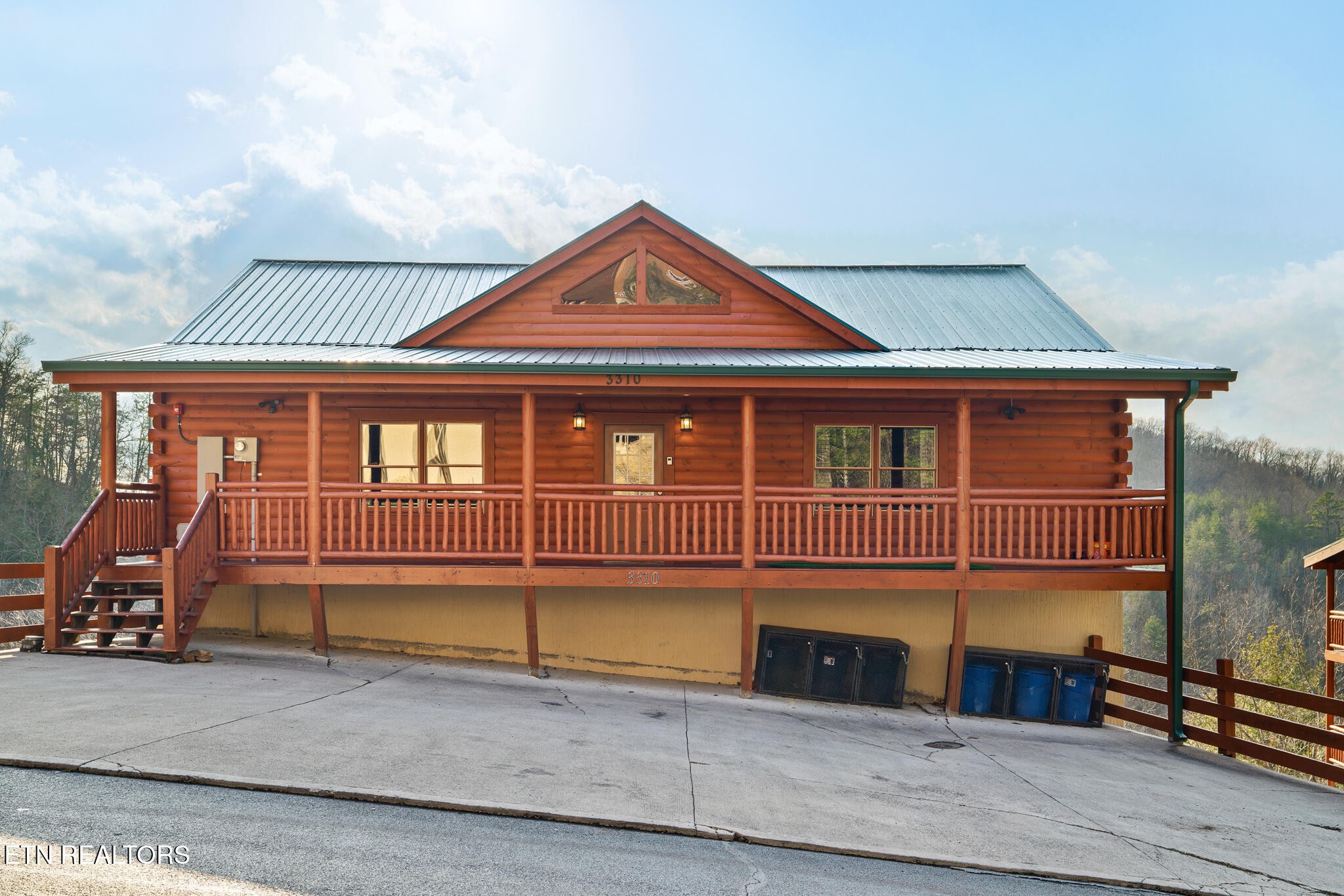 3310 Smoky Ridge Way Sevierville, TN 37862 - Photo 3 of 52 Gallery Image 3