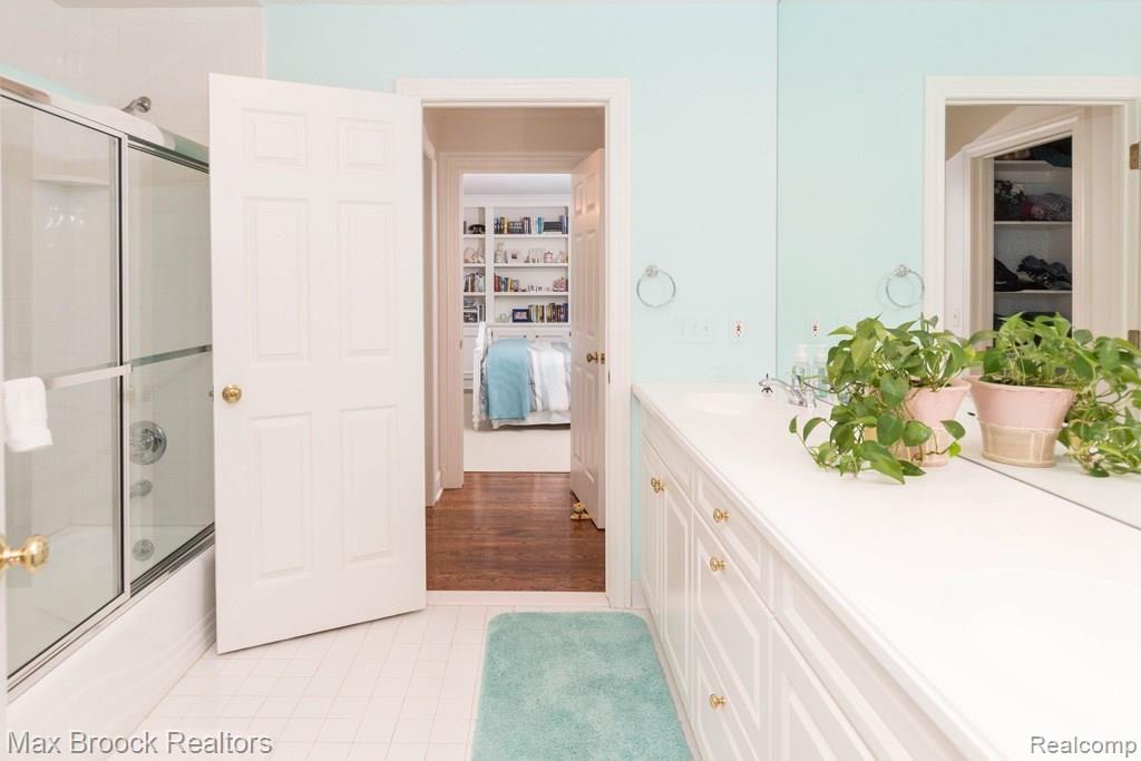 1201 Trowbridge Road Bloomfield Hills, MI 48304 - Photo 37 of 58 1201TrowbridgeRd-37.jpg