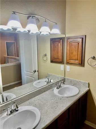 $479,000 | 320 San Jose Street, Portland, TX 78374