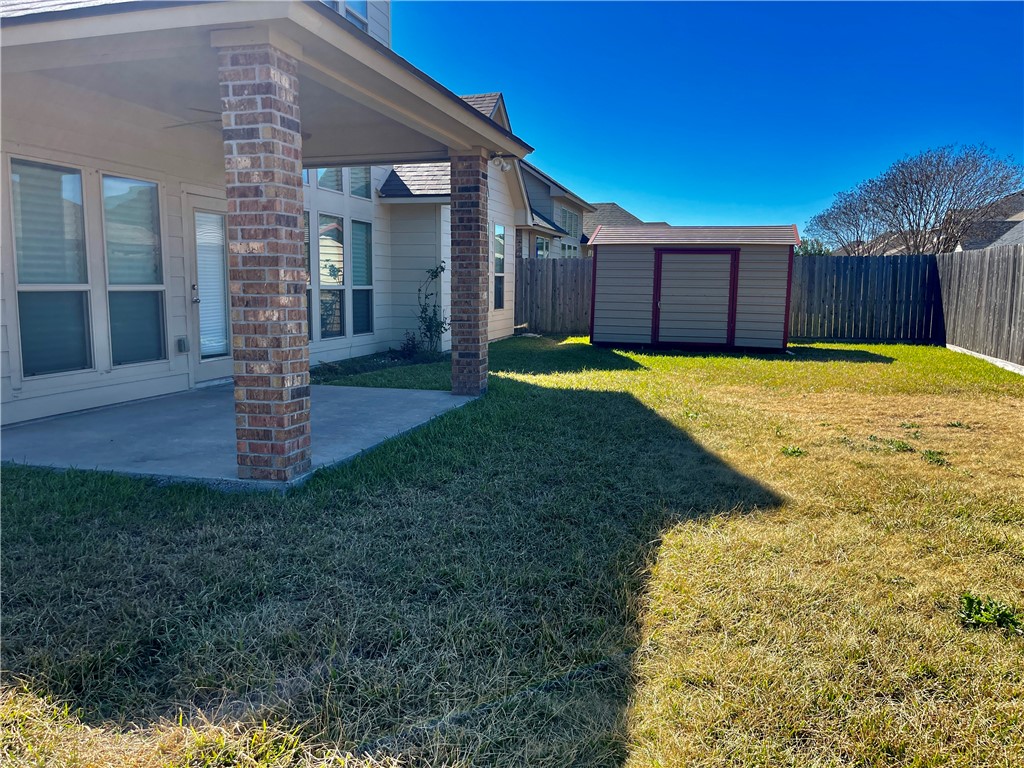 320 San Jose Street Portland, TX 78374 - Photo 4 of 23 a view of a house with a yard