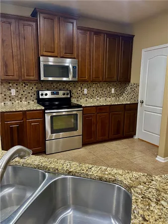 $479,000 | 320 San Jose Street, Portland, TX 78374