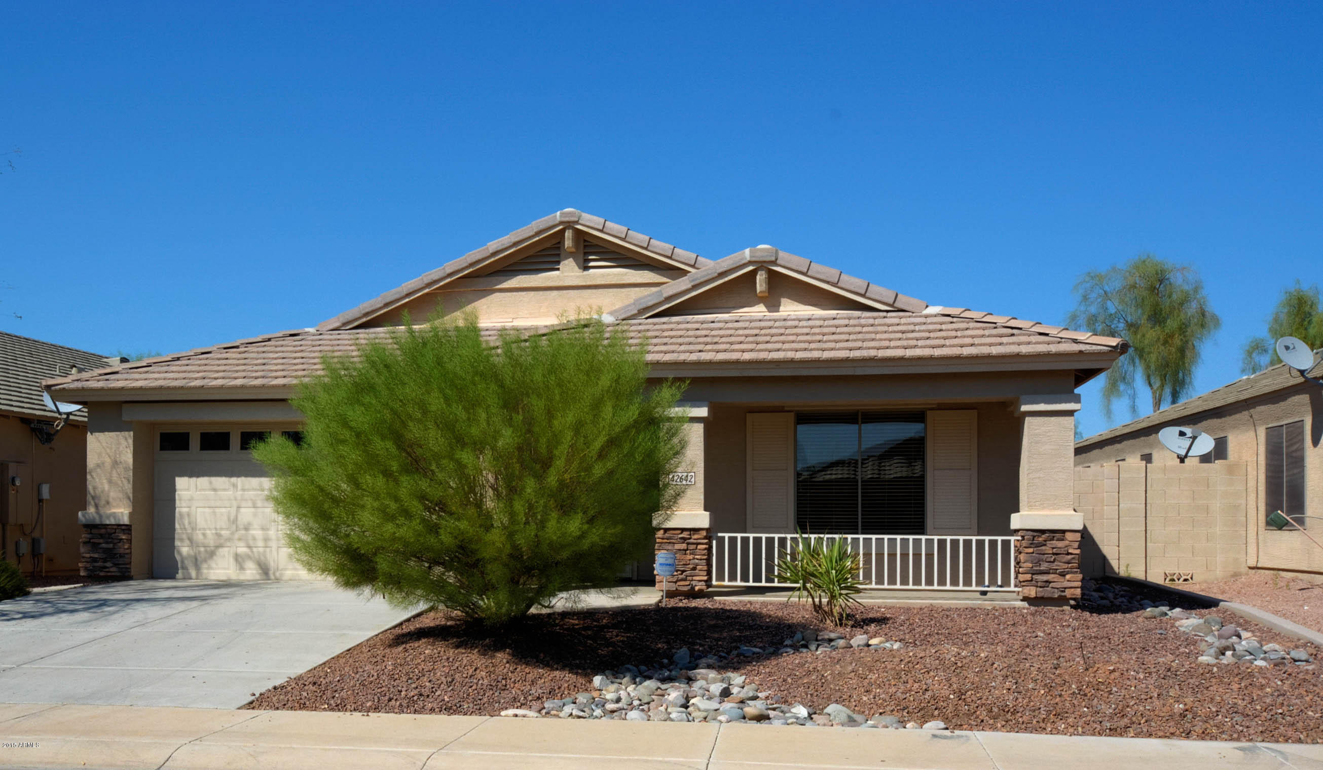 42642 West Venture Road Maricopa, AZ 85138 - Photo 1 of 33 01 Front 42642 W Venture-1