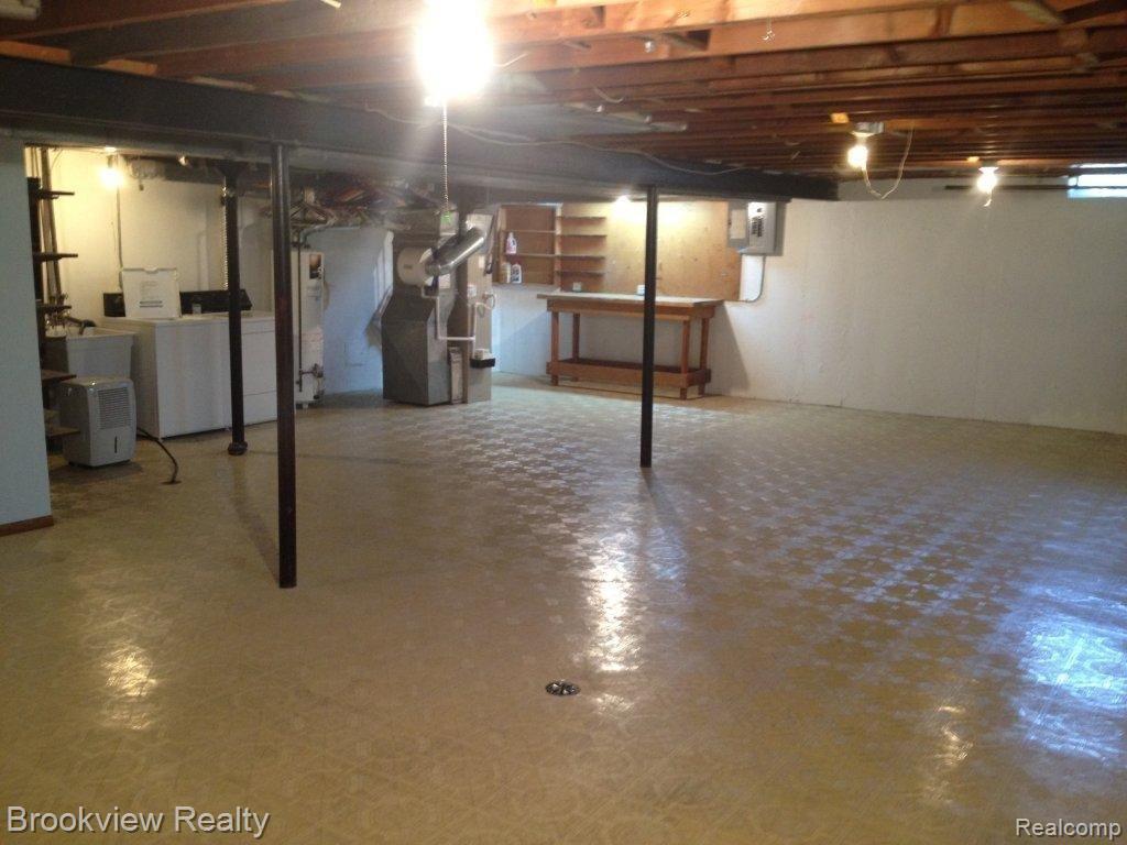 32139 Hayes Road Warren, MI 48088 - Photo 13 of 17 basement