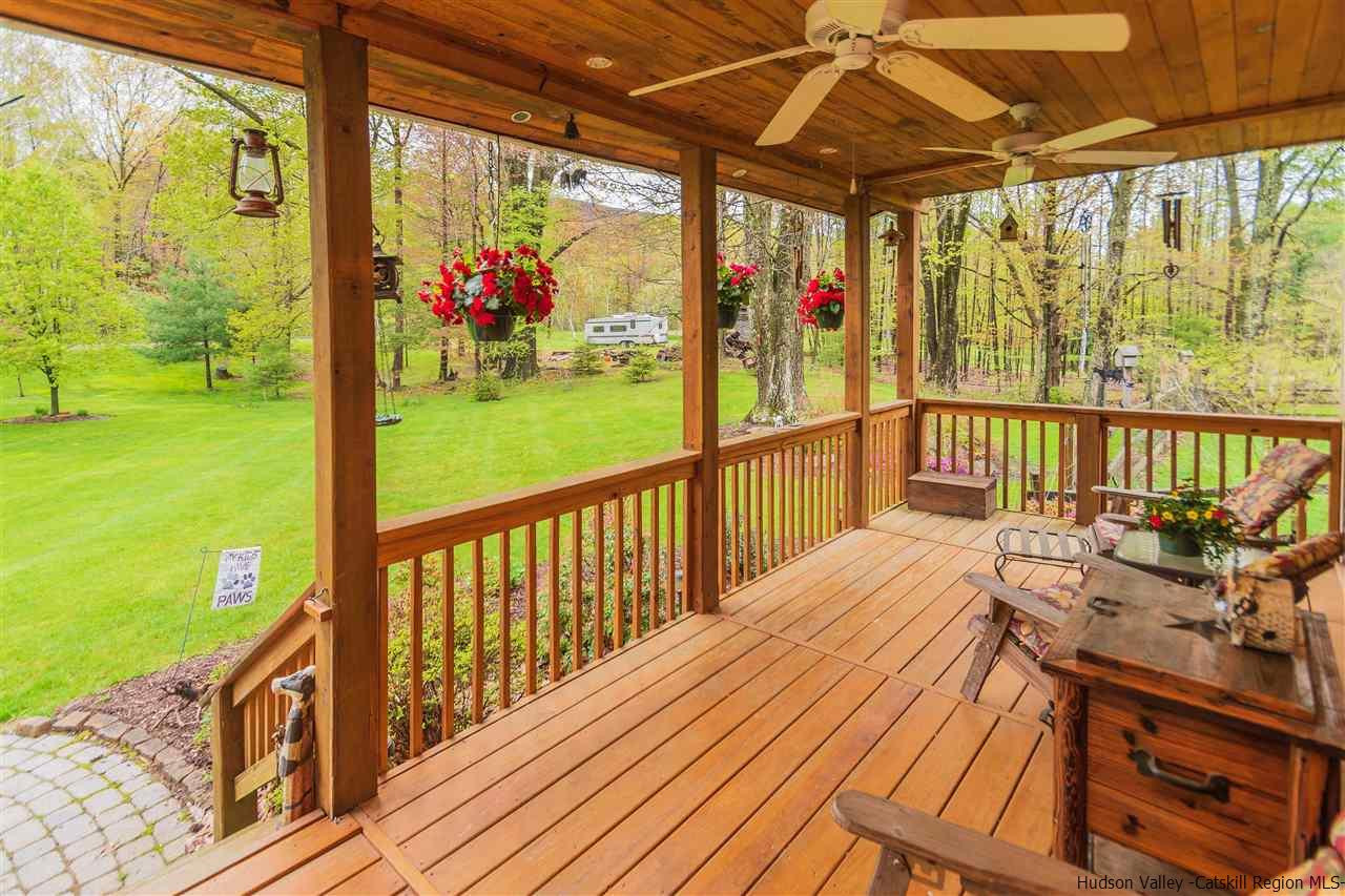 10 Pond Road Kerhonkson, NY 12446 - Photo 4 of 31 Photo 4
