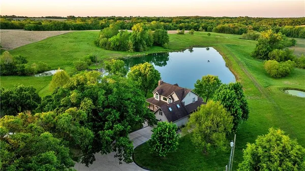 $1,600,000 | 1658 Southeast Offutt Road, Maysville, MO 64469