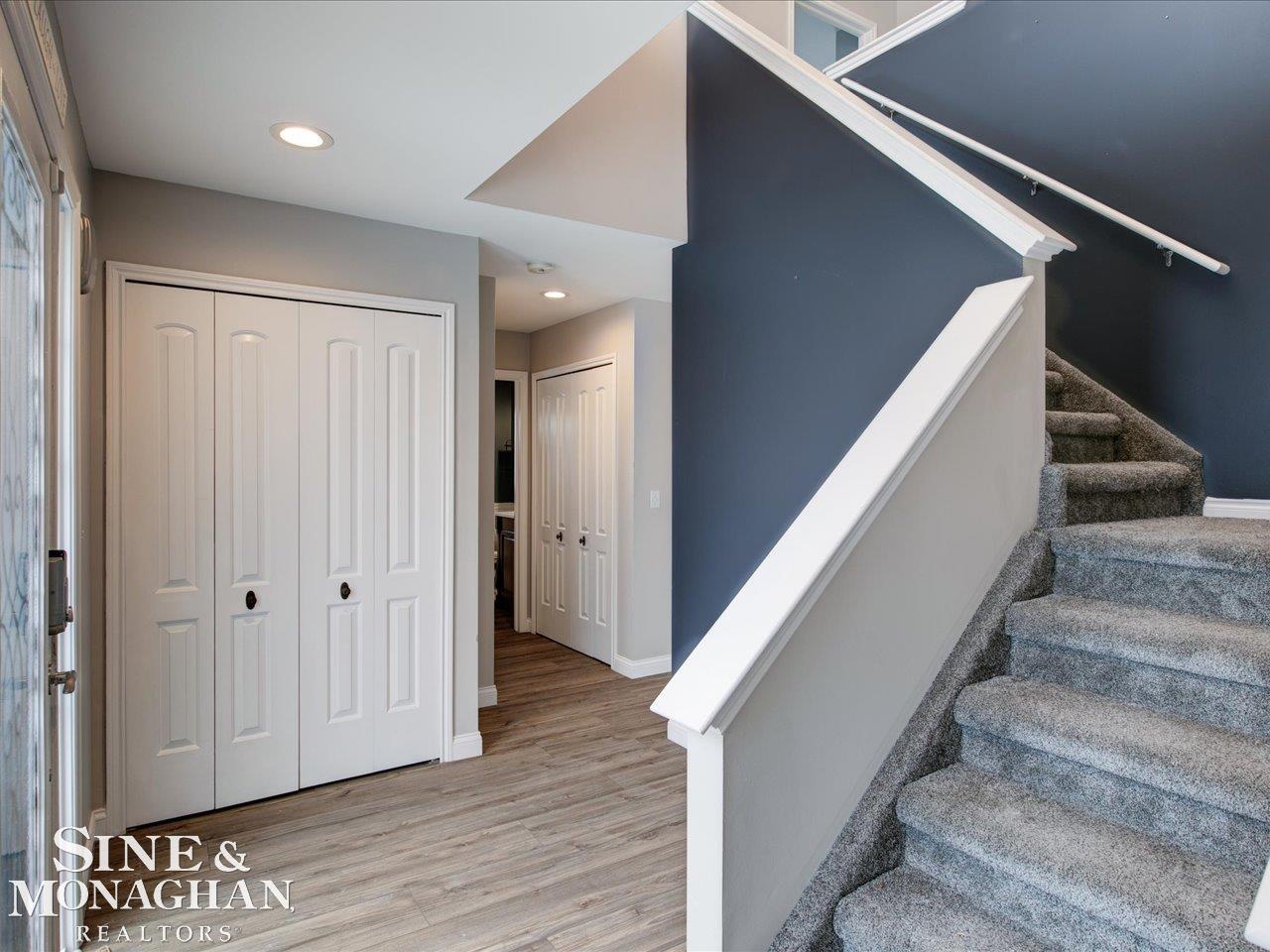 51561 Rivard Road New Baltimore, MI 48047 - Photo 4 of 30 50167289-daeda852-5d82-4caf-a4d7-9e1658e4bc0f.JPG