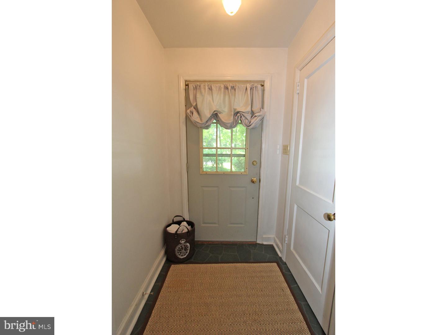 304 Greene Road Berwyn, PA 19312 - Photo 2 of 25 Foyer