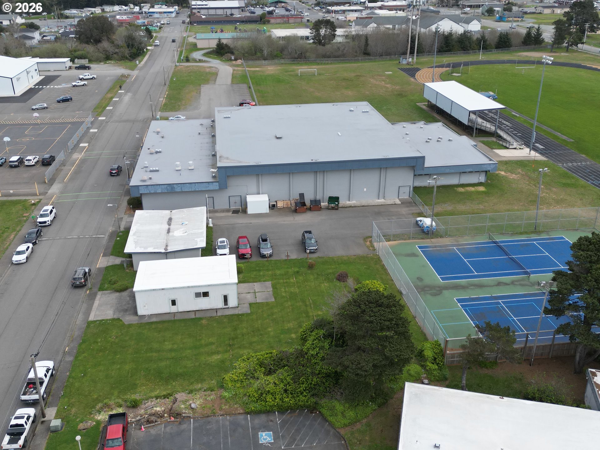 485 9th Street Southwest Bandon, OR 97411 - Photo 3 of 8