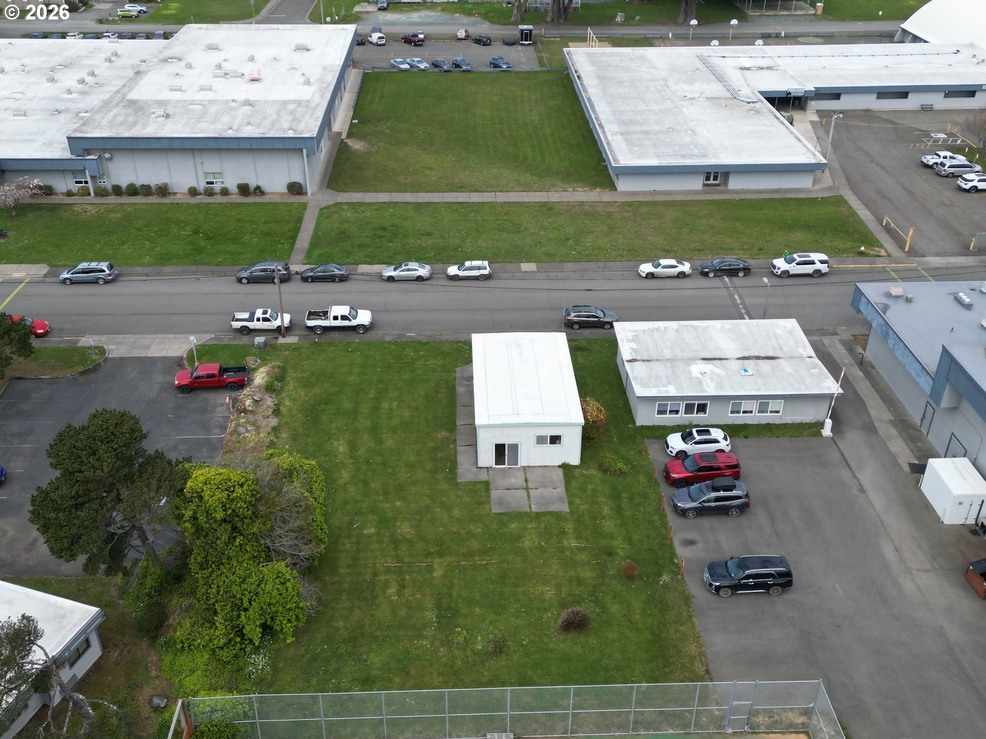 485 9th Street Southwest Bandon, OR 97411 - Photo 4 of 8