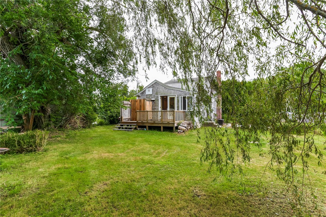 17 Simmons Road Little Compton, RI 02837 - Photo 5 of 36