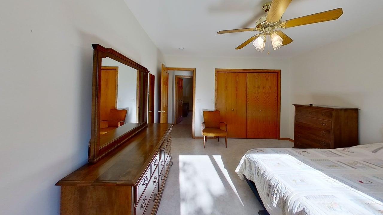 401 South Bruce Street Marshall, MN 56258 - Photo 18 of 45