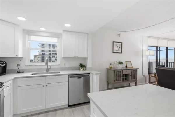 $805,000 | 15400 Gulf Boulevard, Unit 501, Madeira Beach, FL 33708